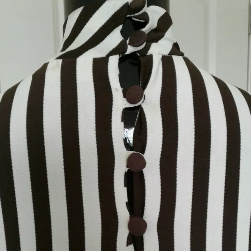 Authentic Cache Striped Top With Cut Out Back - image 7